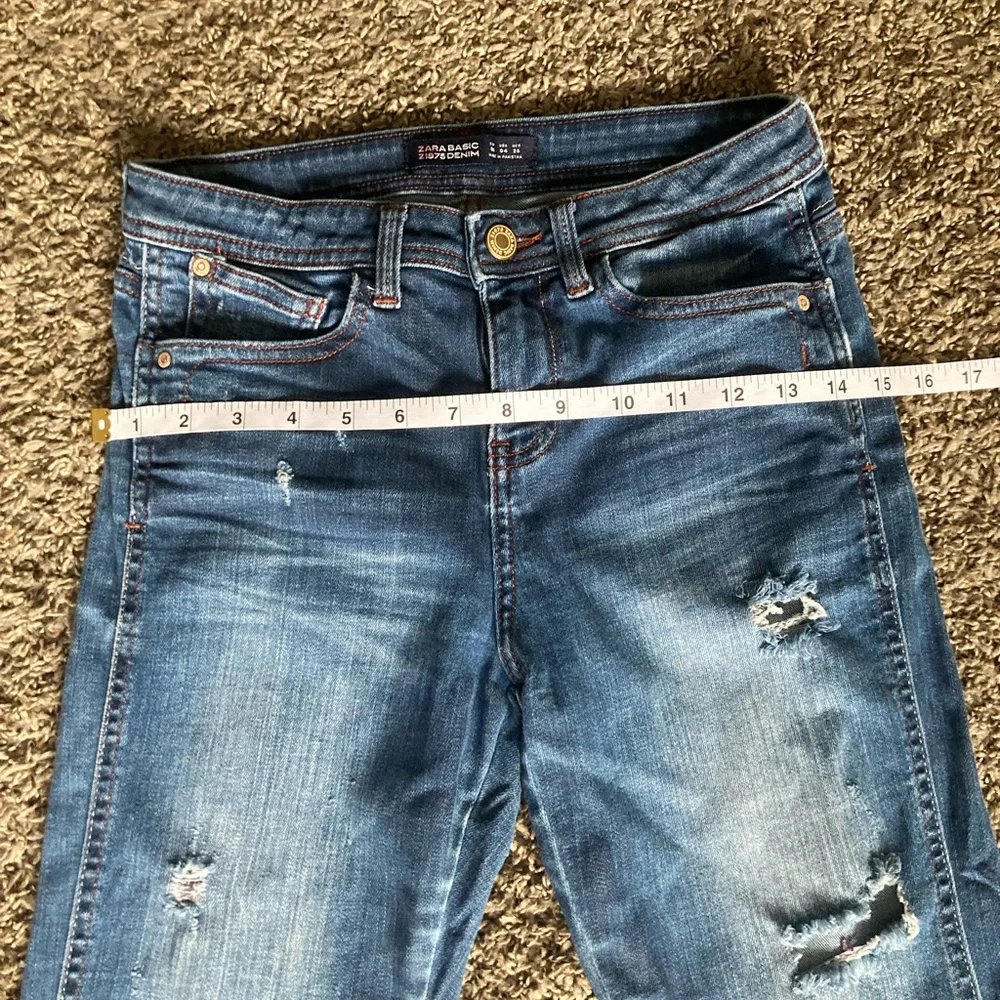 Zara Blue Skinny Jeans with Distressed Details